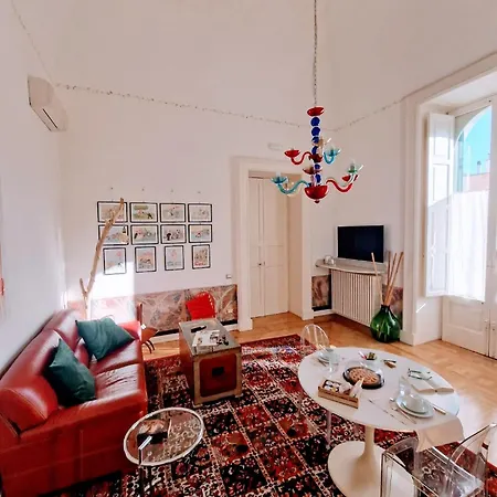 Palazzo De Giorgi Bed and Breakfast 5*