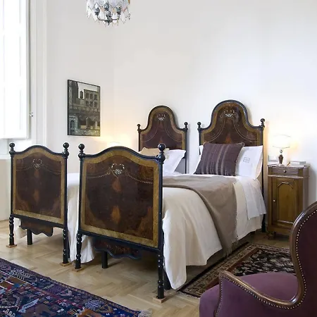 Palazzo De Giorgi Bed and Breakfast